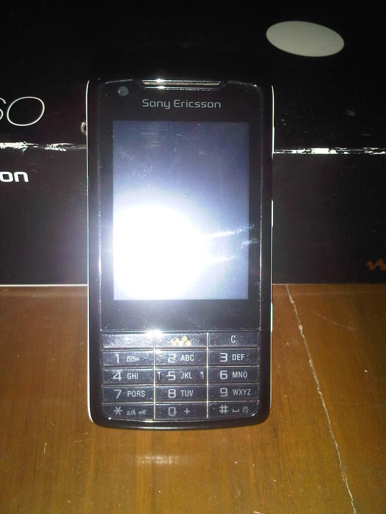 w960i