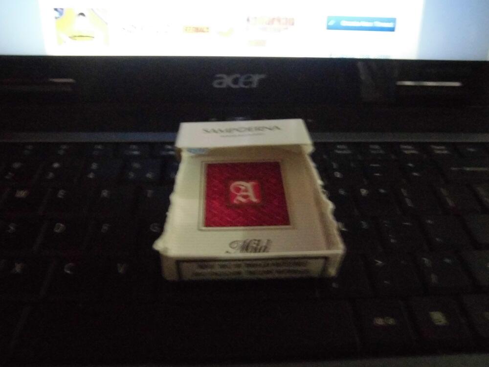 Membuat asbak dari kotak rokok