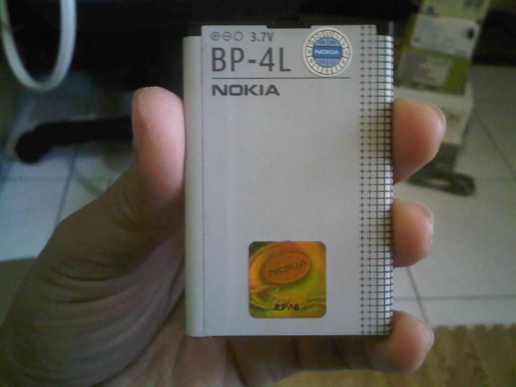 NOKIA E52 SILVER MURAH FULL SeT ORI
