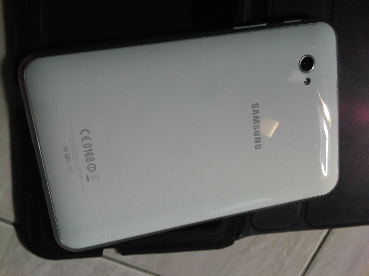 Samsung Galaxy Tab 7 plus white ! Jual Cepat 4jt nego