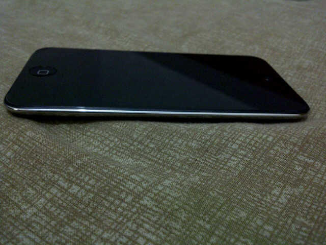 WTS Ipod 4th gen 32GB BLACK (jakarta)