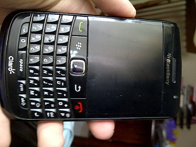 Wts blackberry 9780 / blackberry onix 2 garansi panjang