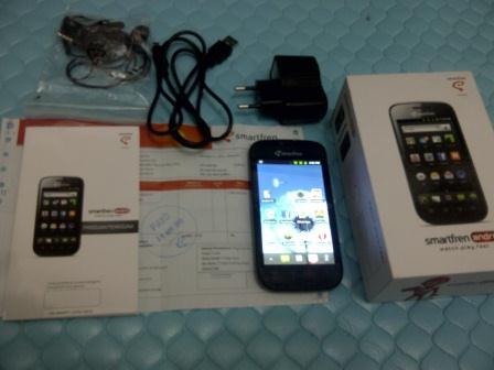 Smartfren ANDRO aka Hisense E910 4" IPS