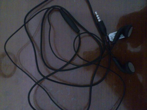 WTS Sony Xperia Ray (3.2 Gingerbread) Baru pakai 2minggu!