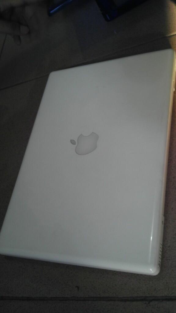 Jual Macbook White 3 jutaan
