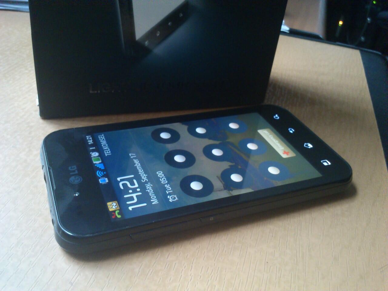 Jual LG Optimus Black P970