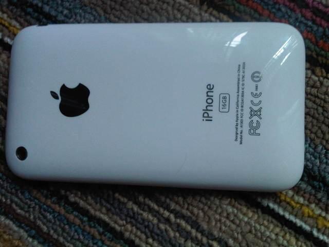 Wts iphone 3gs 16gb white bandung muraaaaaaah