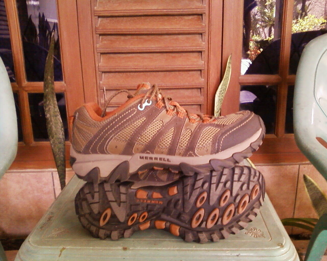 MERRELL enuma bracken