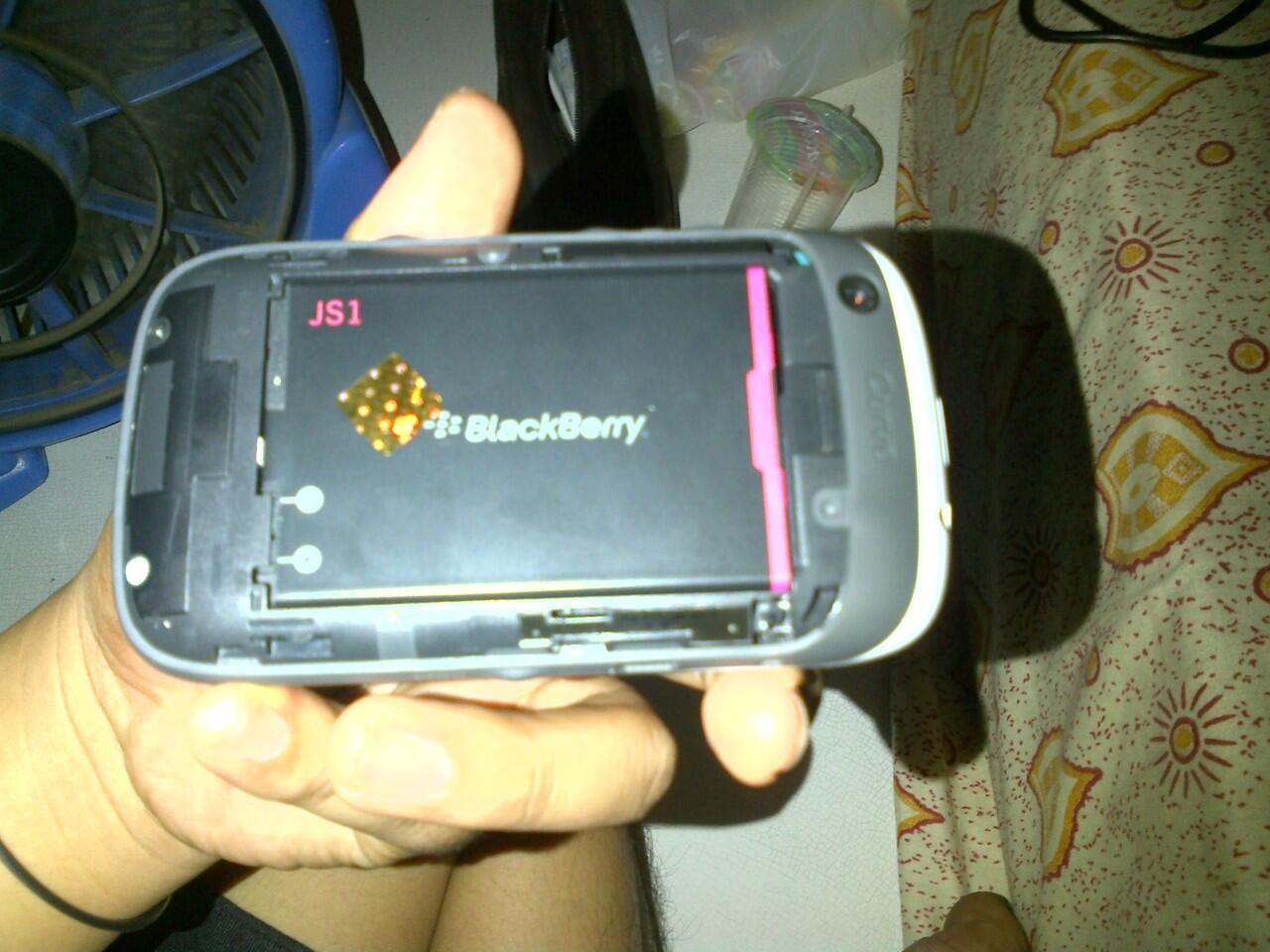 blackberry davis 9220 white blm ada 1bln pke, gansi ss, gress 98%