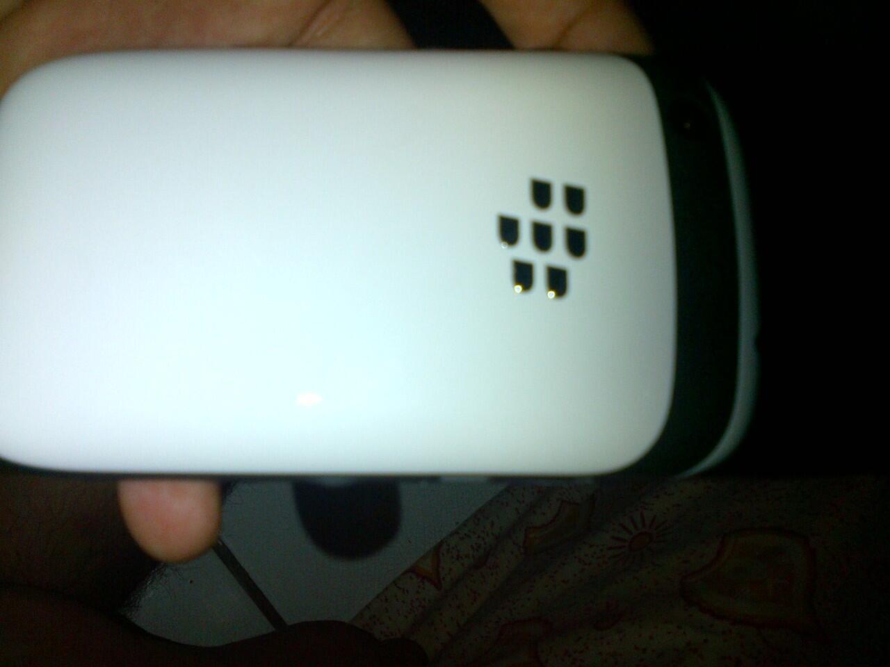 blackberry davis 9220 white blm ada 1bln pke, gansi ss, gress 98%