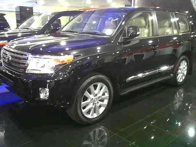 New toyota landcruiser facelift 2012 uk diesel