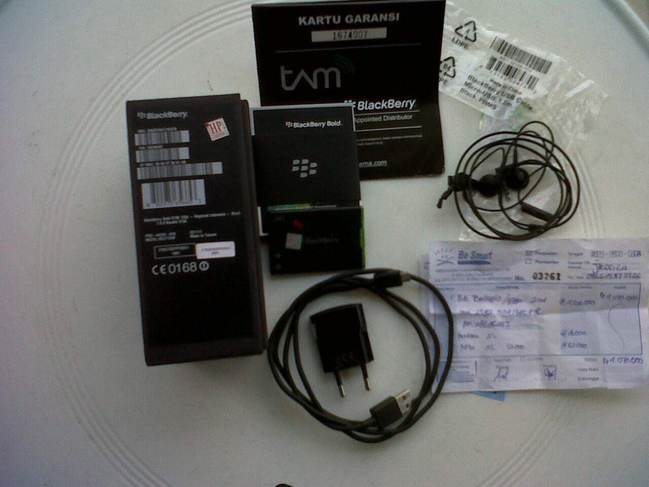 Blackberry 9790 Bellagio Black Masih Garansi TAM (SOLO)