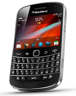 BLACKBERRY BOLD TOUCH 9900 DAKOTA BARU GARANSI RESMI TAM 2 TAHUN