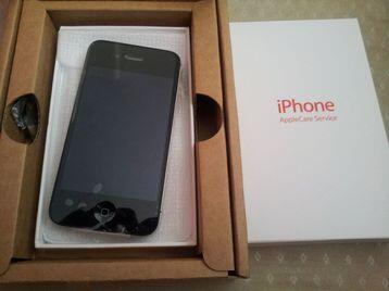 (BM) Apple iPhone 4S.32GB.Masih Segel.Rp.1.850.000.info ke 087840177772