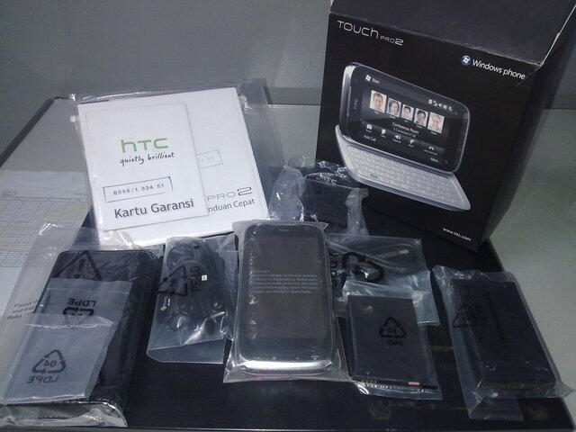 HTC Touch Pro2. Harga Rp. 3.900.000,-Call : +62853-2222-8209