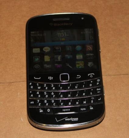 BLACKBERRY 9900 Bold ( DAKOTA ) -by TAM hrg Rp.2.500.000 .call/sms : 0853 5251 2350