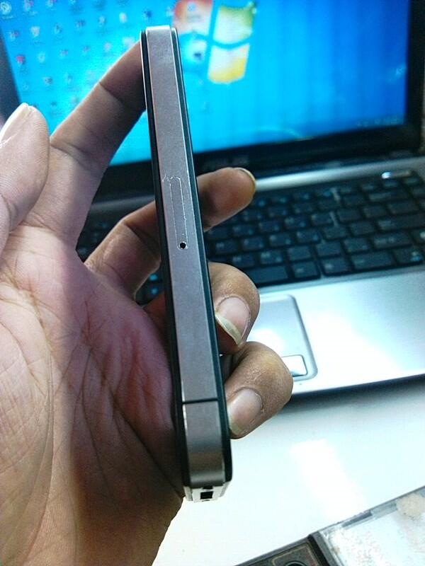 JUAL IPHONE 4G 32GB FU...MULUS DAN MURAH