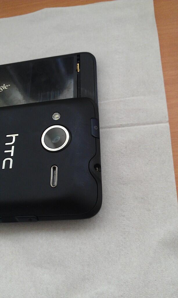 Smartphone android HTC Evo Shift 4G CDMA fullset minus earphone