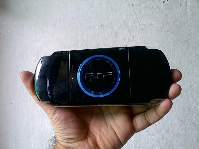 PSP SLIM 3000 BLACK 16GB FULL GAME(MULUS LIKE NEW BARU 2 BULAN PAKAI