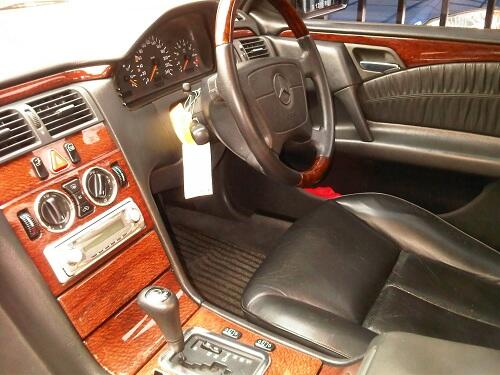 WTS : Mercedes Benz New Eyes E230 Automatic.....