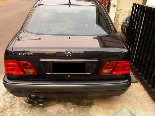 WTS : Mercedes Benz New Eyes E230 Automatic.....