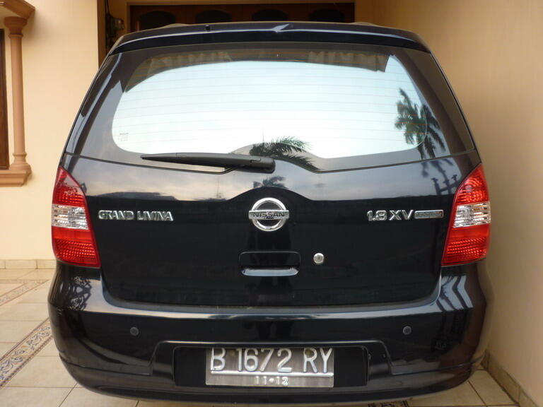 NISSAN GRAND LIVINA 1,8XV 2007 HITAM TERAWAT.