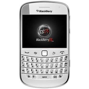 BLACKBERRY DAKOTA 9900 harga:Rp.5,000.000: harga promo diskon 50%. harga diskon:Rp.2.