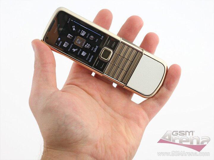 Nokia 8800 Arte Gold (18k) 2,700.000 HUB:0821-9205-4747