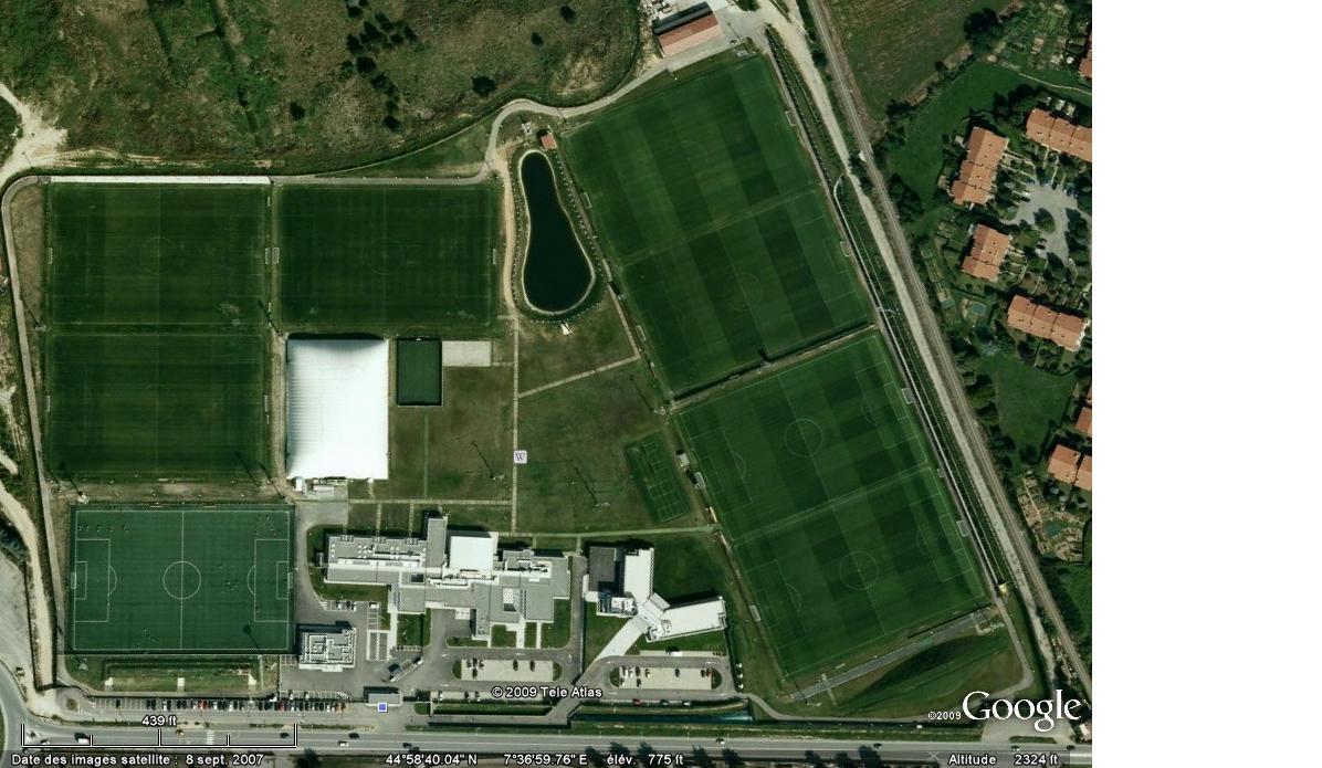TRAINING GROUND CLUB CLUB TOP EROPA | KASKUS