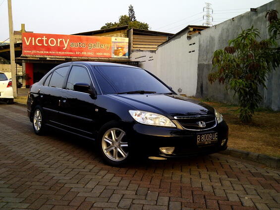 HONDA CIVIC VTI-S A/T 2004 HITAM METALIK