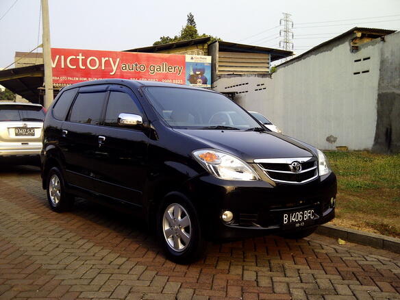 TOYOTA AVANZA 1.3 G M/T 2008 HITAM METALIK