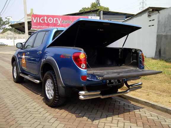 MITSUBISHI STRADA 2.5 TRITON 4X4 GLS M/T TURBO 2007 BIRU METALIK