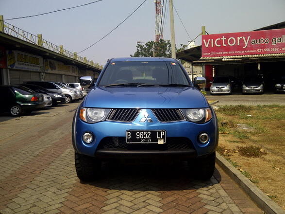 MITSUBISHI STRADA 2.5 TRITON 4X4 GLS M/T TURBO 2007 BIRU METALIK