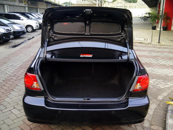 TOYOTA COROLLA ALTIS 1.8 G M/T 2004 HITAM METALIK