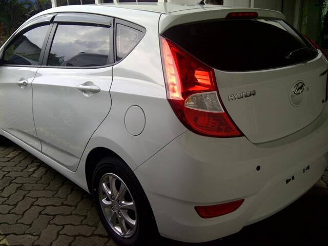 HYUNDAI GRAND AVEGA GL MT