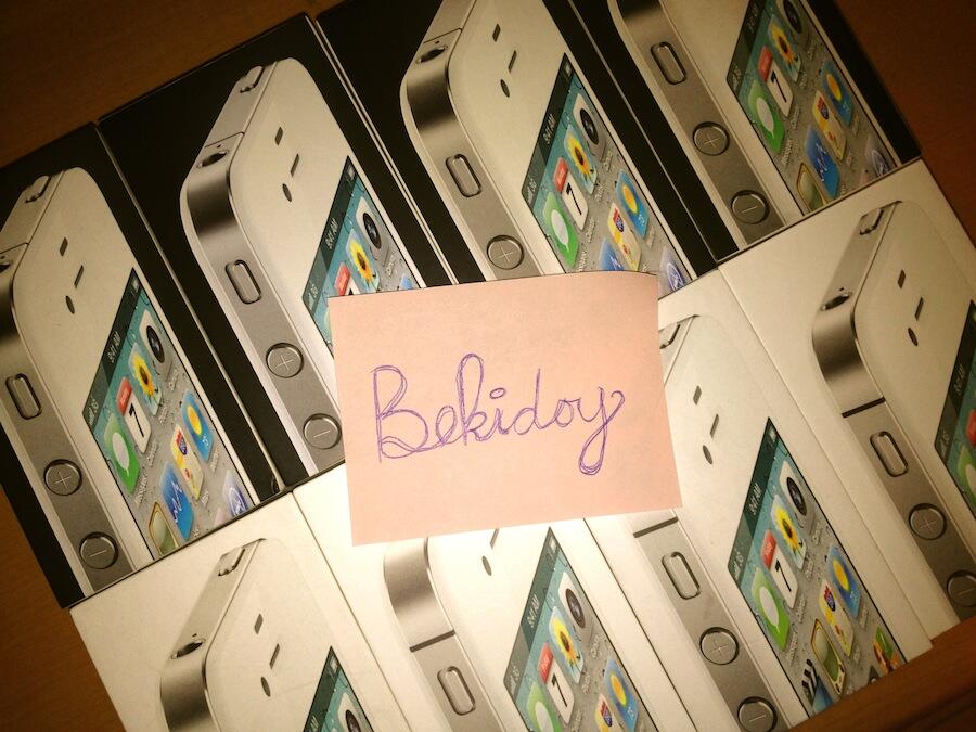 2nd iPhone 5 32GB white & iPhone 5 64GB black. SPESIAL 99,99%! iPhone 5 BANYAK BONUSS