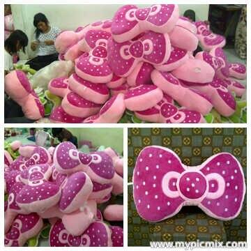 BONEKA HELLO KITTY UKURAN 45 x 35 cm LUCU- LUCU
