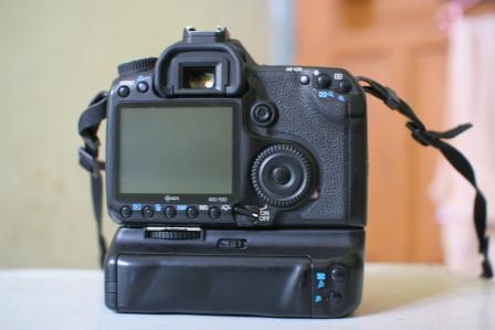 JUAL CANON EOS 40D BO+ BG phottix MULUUUUS