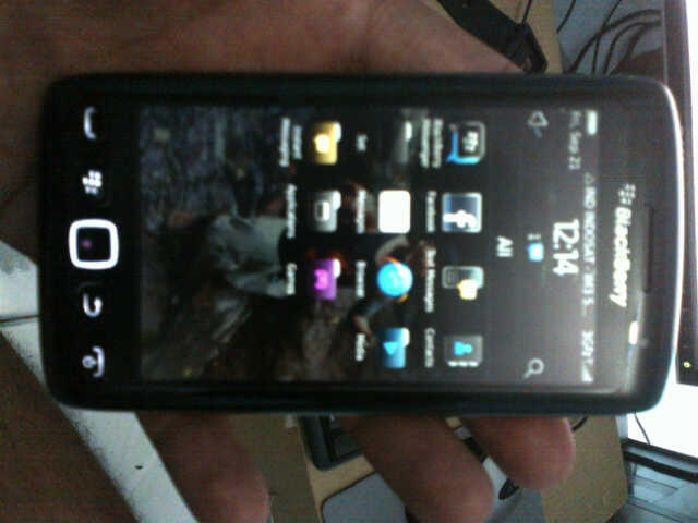monza 9860 aka. torch 3 iii garansi tam.. fullset,segel,maknyuss dah pkk na