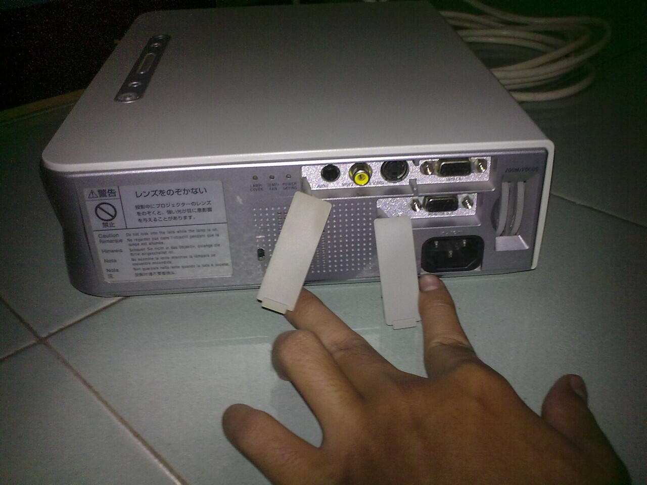 Proyektor SONY VPL-ES1