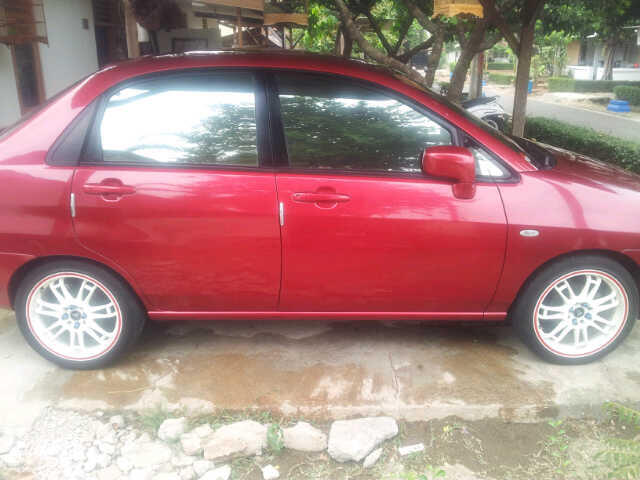 Dijual Baleno 2003