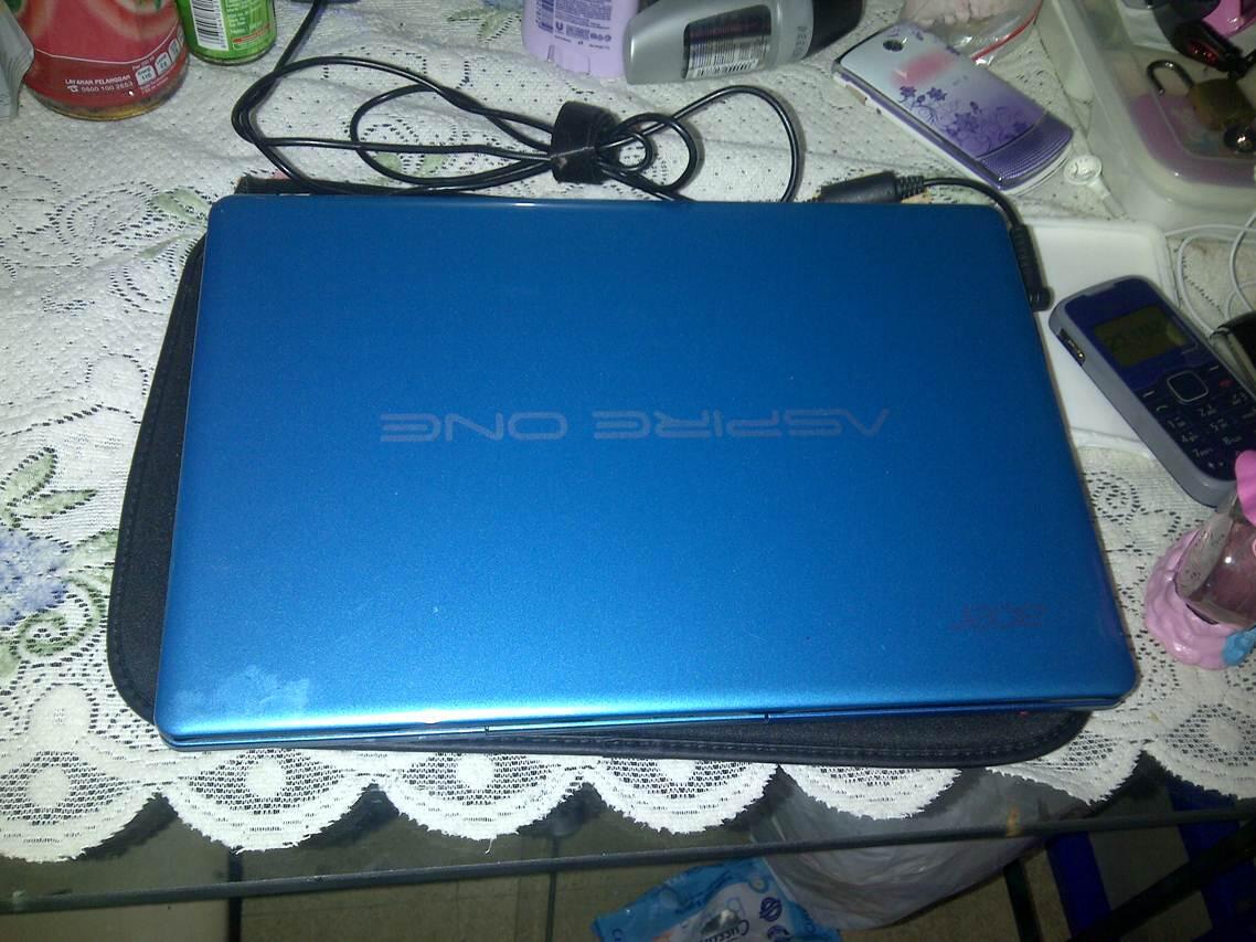ACER aspire one (netbook)