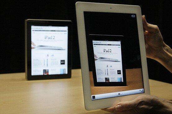 IPAD 2 HARGA:3.100.000- HUB:0821-9205-4747