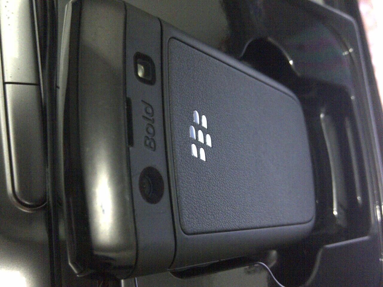 cepat Blackberry 9780 bb onyx 2 black garansi tam masih 14 bulan lagi