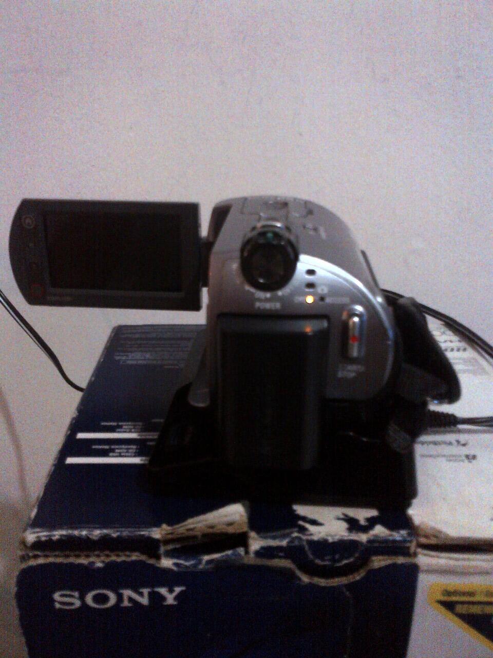 WTS Sony Handycam DCR-SR82E