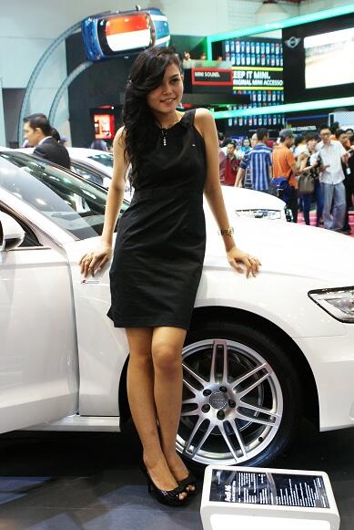 &#91;PIC&#93; SPG Indonesia International Motor Show