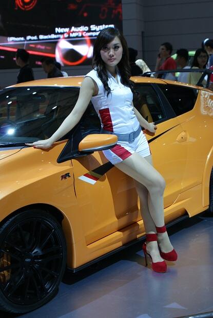 &#91;PIC&#93; SPG Indonesia International Motor Show