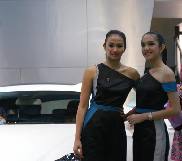 &#91;PIC&#93; SPG Indonesia International Motor Show