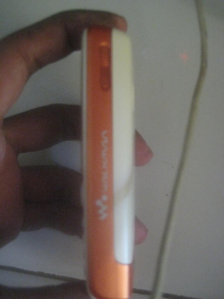 Jual Sony Ericsson W200i Fullset
