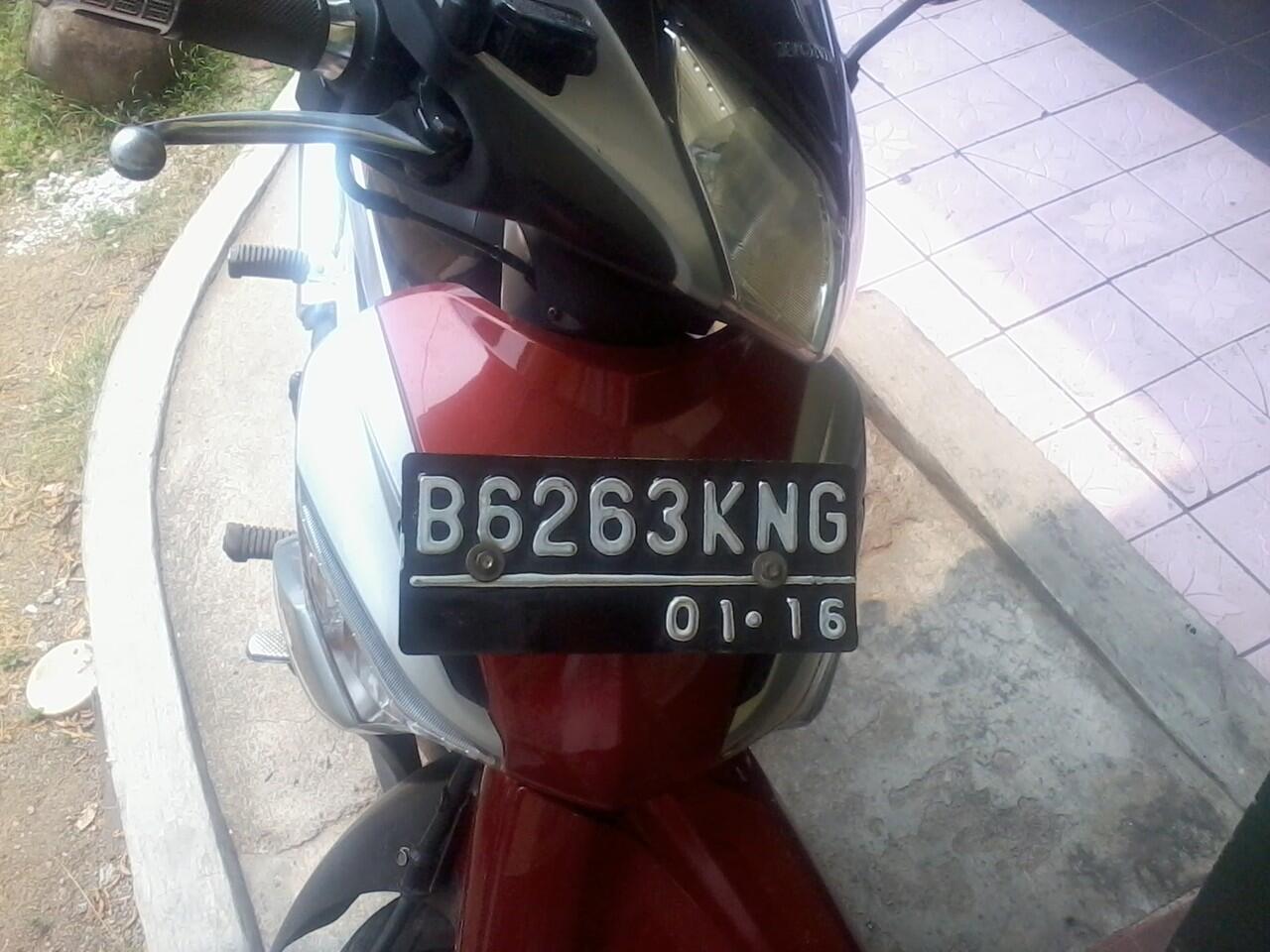 <b>Di Jual Motor Honda Supra X 125 cc PGMFI (Injeksi) thn' 2008</b>